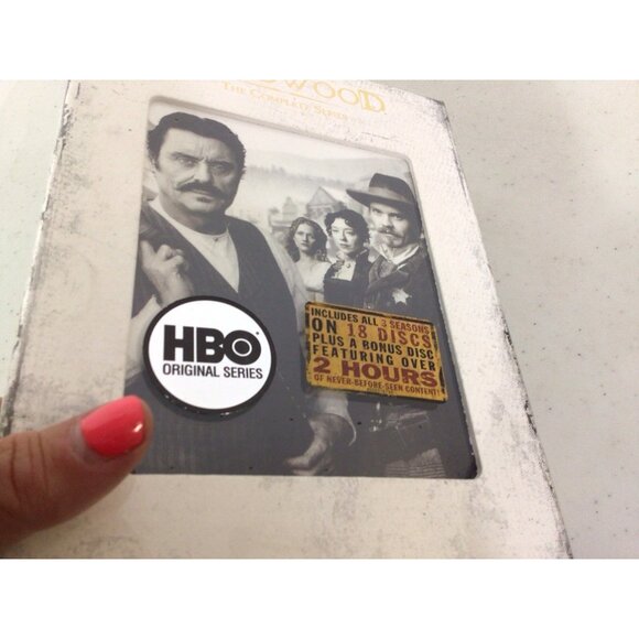 Deadwood the Complete Series DVD 2008 HBO TV Series 19 Discs Bonus Content New - Picture 4 of 4